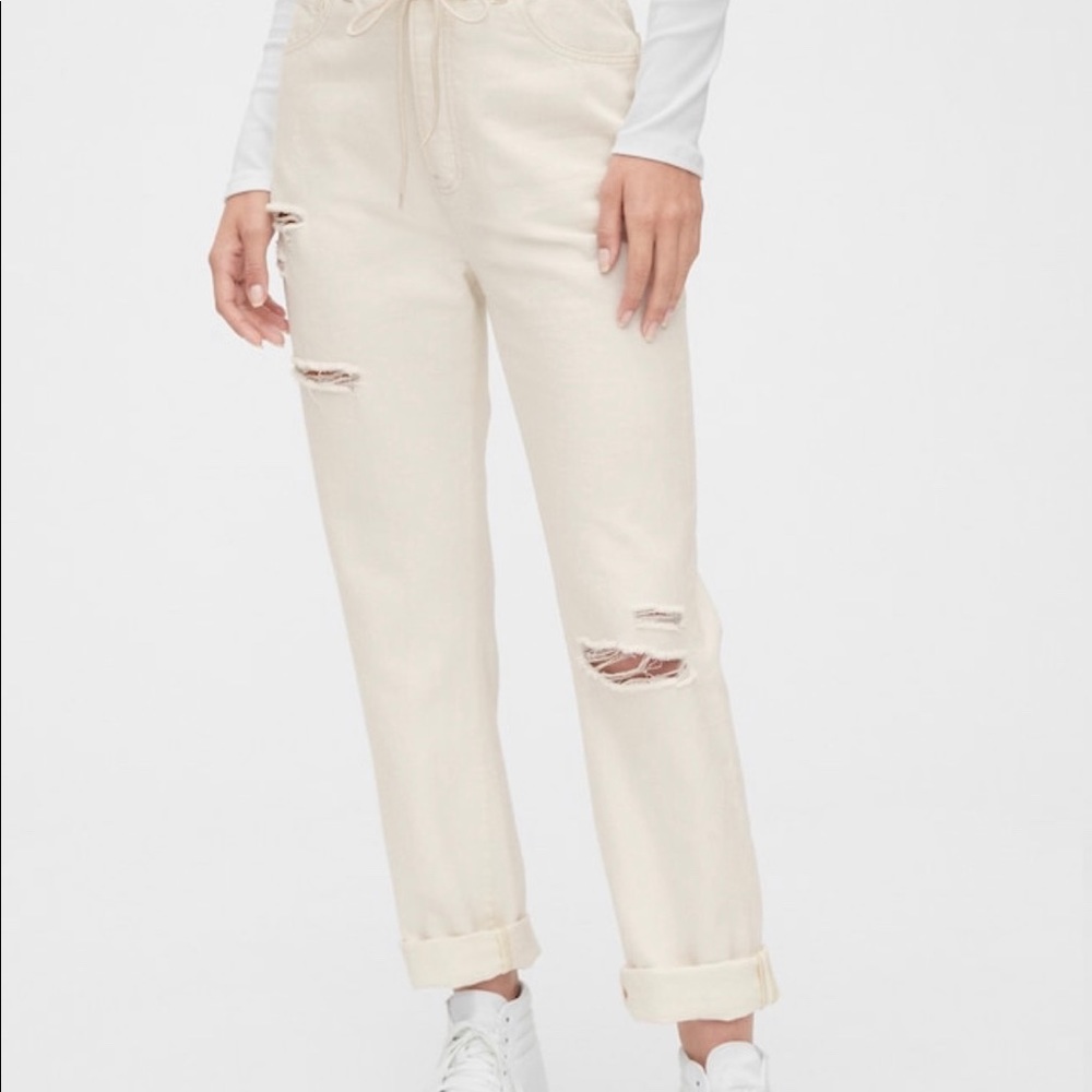 NWT GAP Paperbag Boyfriend Jeans